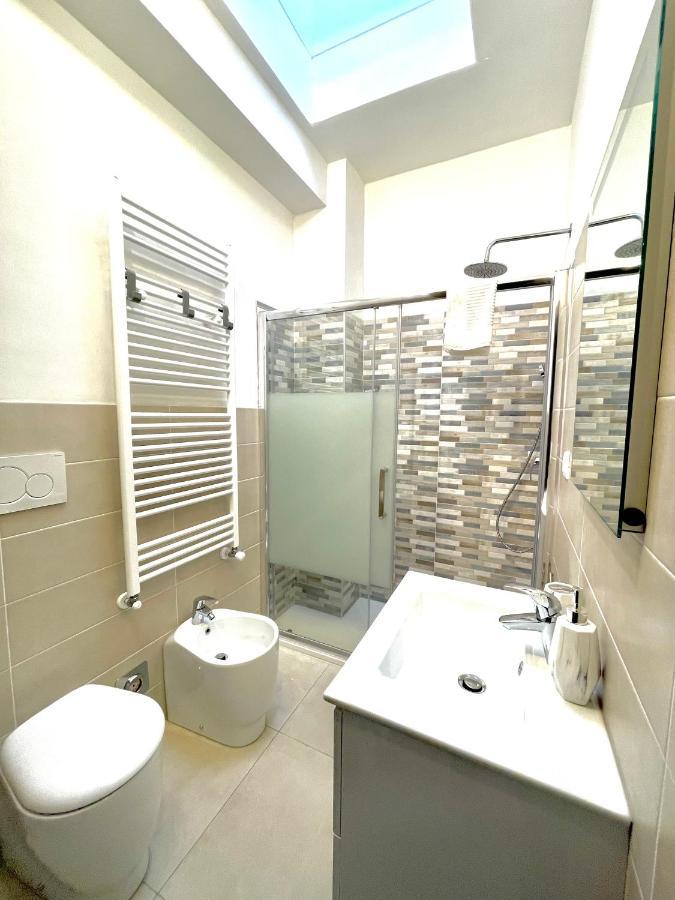 Lugaro Guest House Torino Kültér fotó