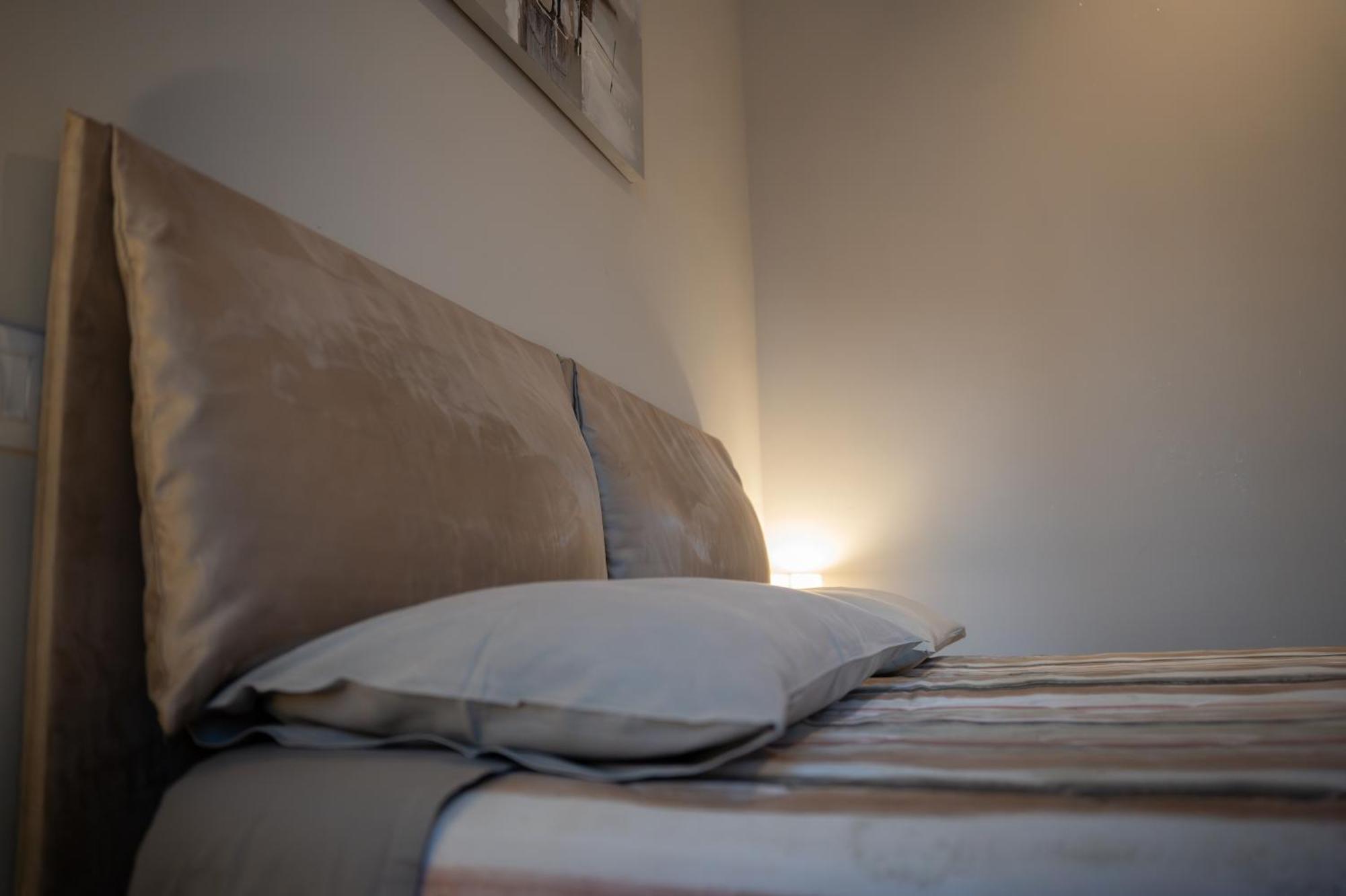 Lugaro Guest House Torino Kültér fotó